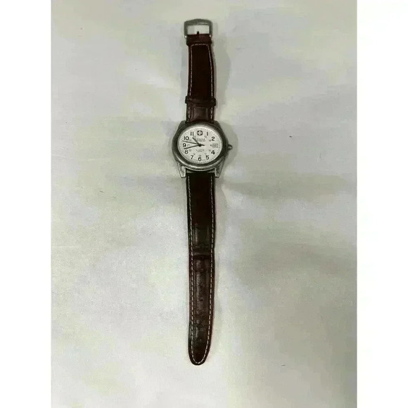 Swiss Army Wenger S.A.K Design Ladies Leather Band Watch Date Dial main image 6